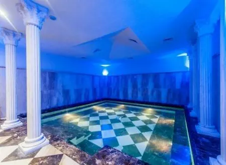 мия 2 Deluxe Royal Appartement *
