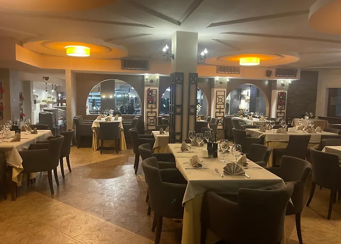 мия 2 Deluxe Royal Apartamento *