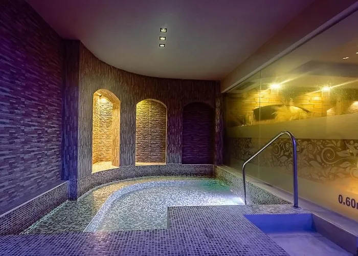 мия 2 Deluxe Royal Apartamento *